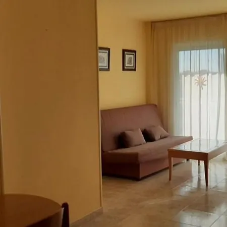 Apcostas - Living Park * Σαλού